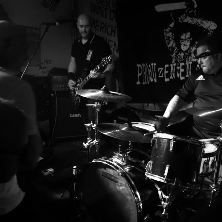 Produzenten Der Froide (D, Stuttgard) Projekt Schuldenberg, Plauen 23. Maerz 2024 (4).JPG